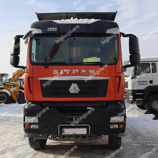 Самосвал SITRAK C7H 6x4 (4)