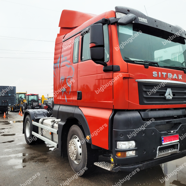 Тягач Sitrak C7H 4x2 (5)