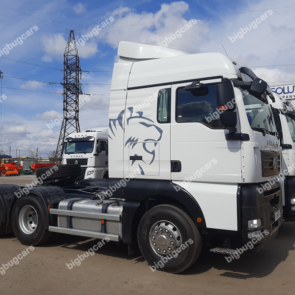 Тягач Sitrak C7H 6x4 (4)