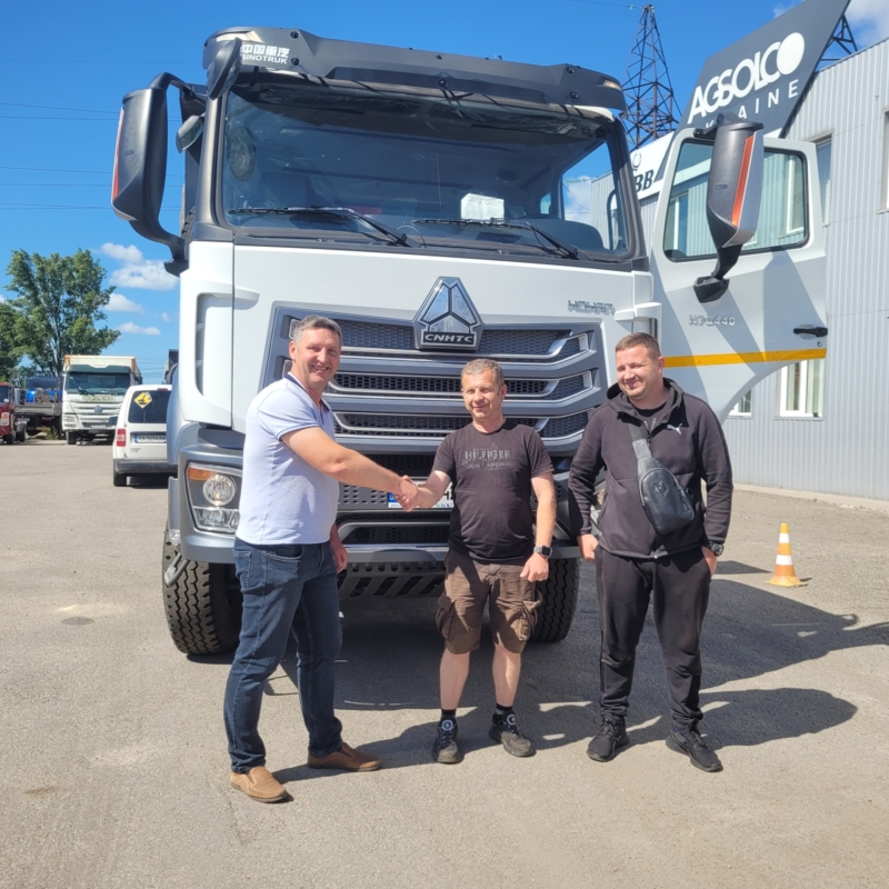 Самоскид HOWO N7G Hohan 8х4 передача замовнику